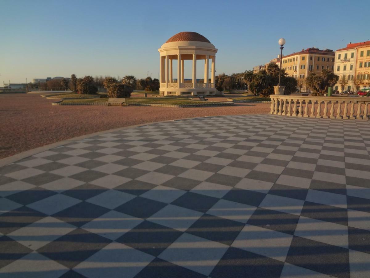 Accademia Apartment Livorno Luaran gambar