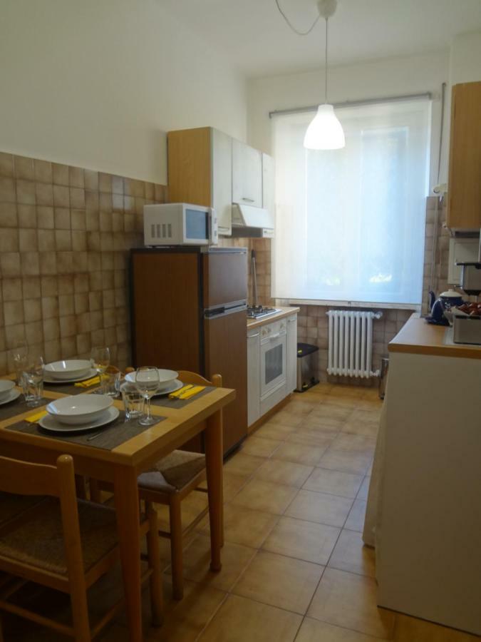 Accademia Apartment Livorno Luaran gambar